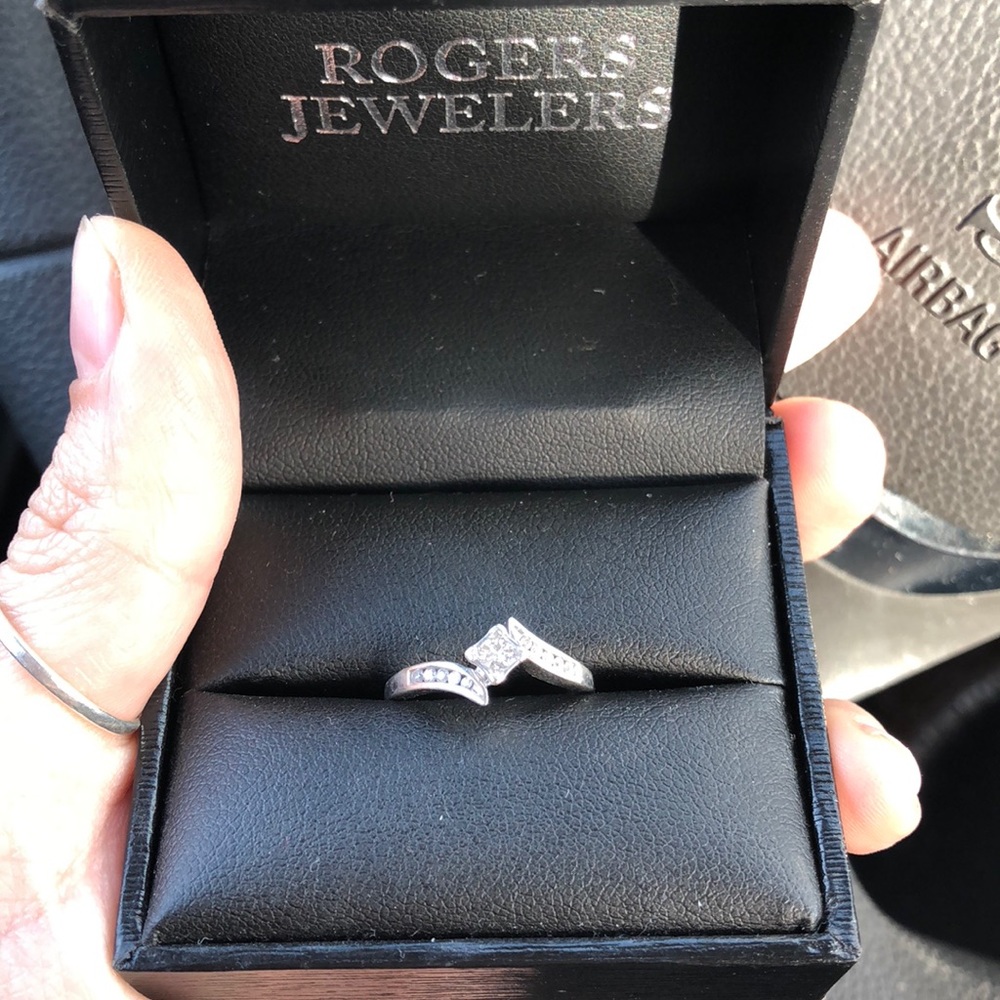 Diamond Engagement Ring